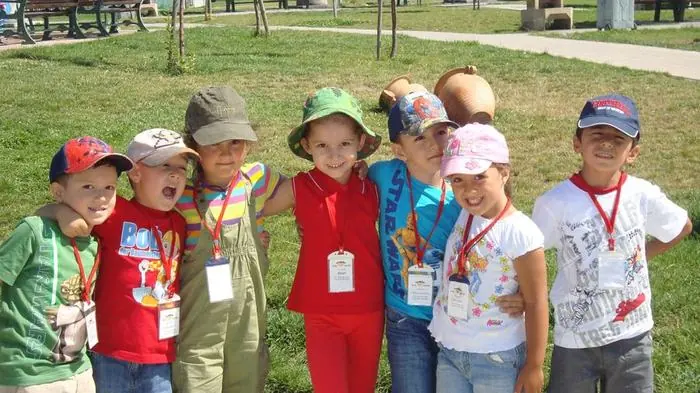 Huzur Mahallesi kreşi öğrencilerinin eğlence merkezi gezisi